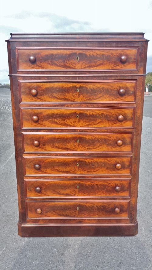 mahogany chest of drawers c 1870