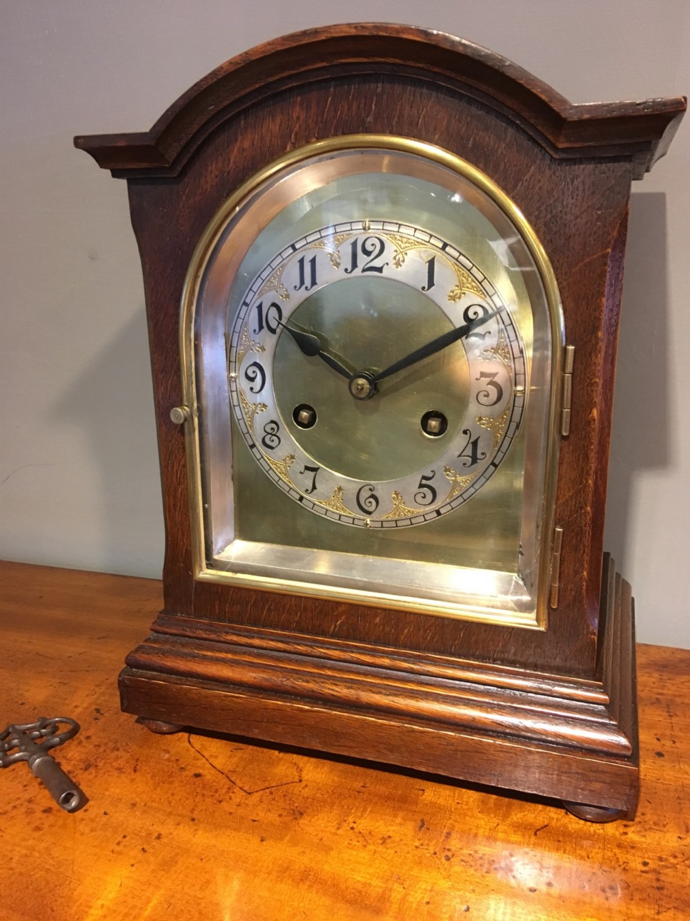 oak cased mantel clock
