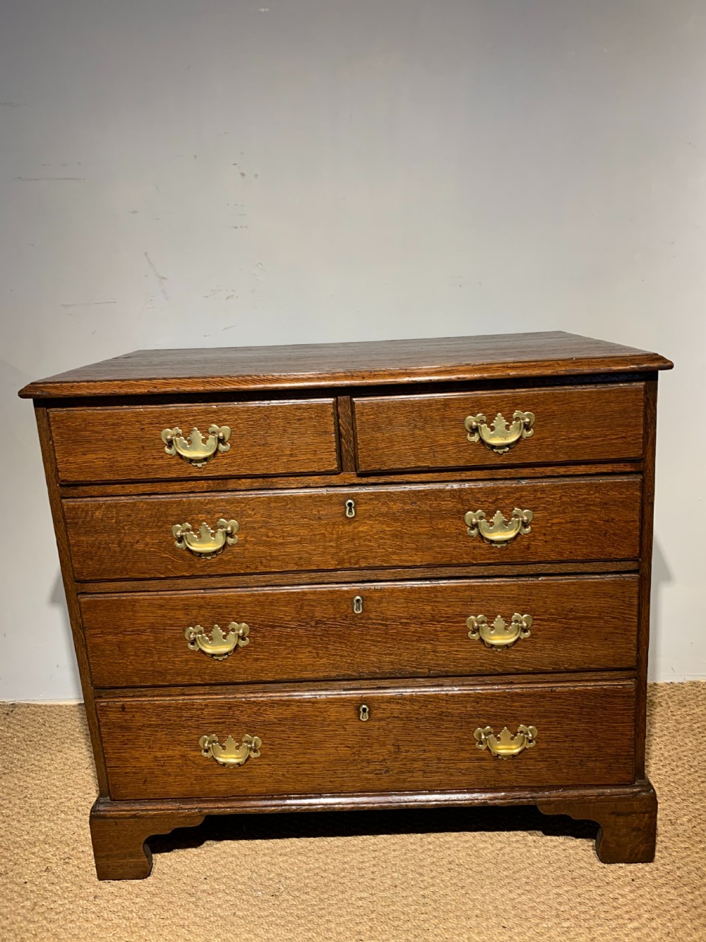 small georgian oak chest of drawers
